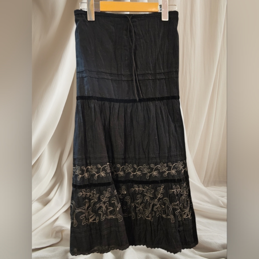 Jessica Sport Women's Medium Black Maxi Skirt